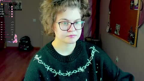 Snapshot of sashy_way chatting on 12-13-24, 10:13 .Alexandra online show from 12-13-24, 10:13