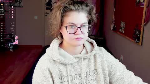 Snapshot of sashy_way chatting on 12-15-24, 08:47 .Alexandra online show from 12-15-24, 08:47
