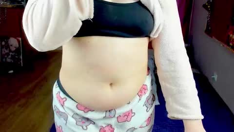 Snapshot of sashy_way chatting on 12-20-25, 10:11 .Alexandra online show from 12-20-25, 10:11