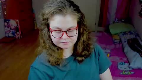 Snapshot of sashy_way chatting on 06-13-26, 04:49 .Alexandra online show from 06-13-26, 04:49