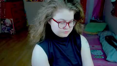Snapshot of sashy_way chatting on 06-20-26, 12:41 .Alexandra online show from 06-20-26, 12:41