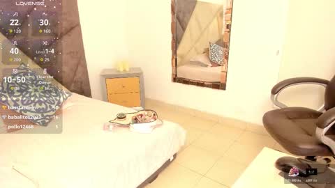 saskiagrendel online show from 11-18-25, 12:05