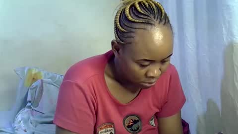 Snapshot of sassy_bella chatting on 05-19-26, 01:56 sassy_bella online show from 05-19-26, 01:56