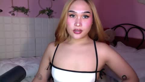 Sarah Drews   Super model online show from 01-10-25, 07:04