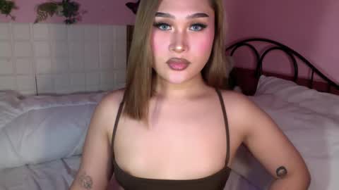 Sarah Drews   Super model online show from 02-04-25, 08:59