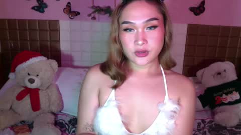 Sarah Drews   Super model online show from 03-03-25, 09:59