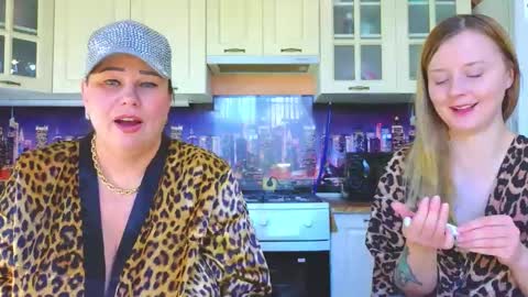 sassy_seasons online show from 02-12-25, 11:51