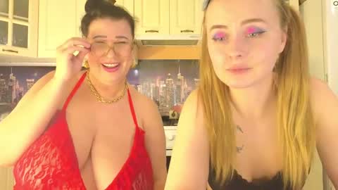 sassy_seasons online show from 03-09-25, 01:04