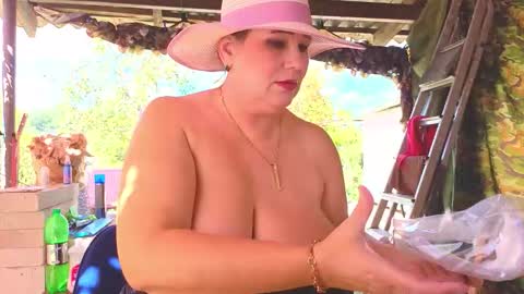 sassy_seasons online show from 09-17-25, 09:22