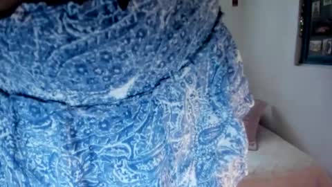 Snapshot of sassy_xyou chatting on 04-21-26, 06:44 Ms. Oh online show from 04-21-26, 06:44