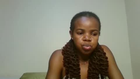 Snapshot of sassybrown26 chatting on 11-20-25, 09:20 sassy online show from 11-20-25, 09:20