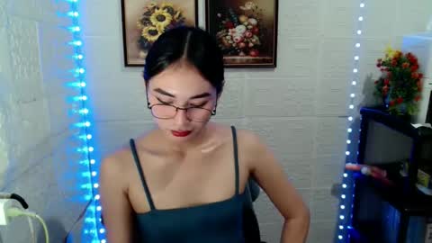 Snapshot of sassychixx699 chatting on 10-06-25, 08:39 Arci online show from 10-06-25, 08:39