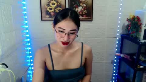 Snapshot of sassychixx699 chatting on 10-07-25, 08:17 Arci online show from 10-07-25, 08:17