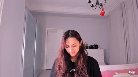 Snapshot of sassynova chatting on 02-07-26, 12:25 Ksenya online show from 02-07-26, 12:25