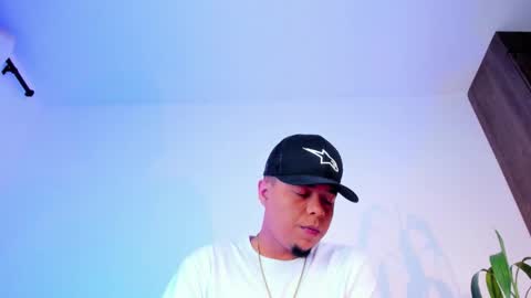 Snapshot of satanas_333 chatting on 02-12-26, 06:52 online show from 02-12-26, 06:52