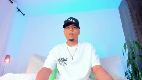 Snapshot of satanas_333 chatting on 03-17-26, 06:06 online show from 03-17-26, 06:06