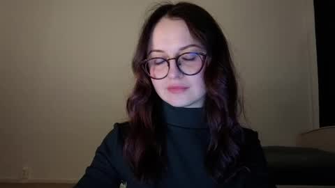 Lori online show from 04-10-26, 06:45