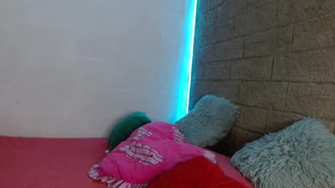 Sativa online show from 12-21-24, 03:20