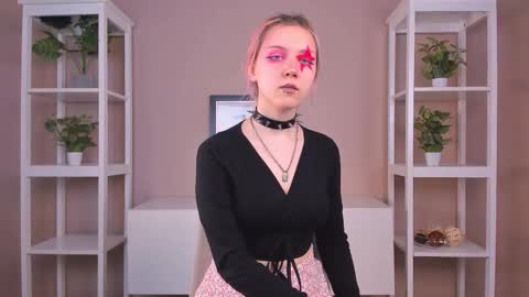 Lin online show from 03-13-26, 04:41