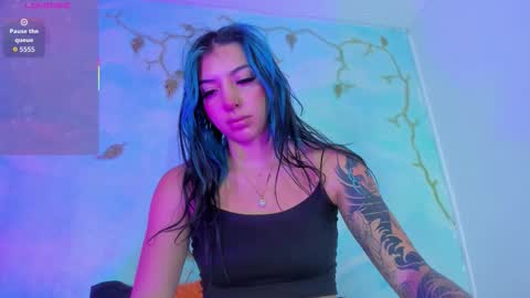 Saturnooo online show from 10-14-25, 04:35