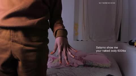 Snapshot of saturno_vibes chatting on 01-08-25, 09:53 saturno_vibes online show from 01-08-25, 09:53