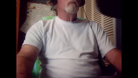 satyr64 online show from 04-21-26, 02:12