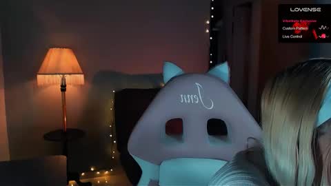 Snapshot of saucy_jenn1 chatting on 01-12-25, 09:19 I AM JENN online show from 01-12-25, 09:19