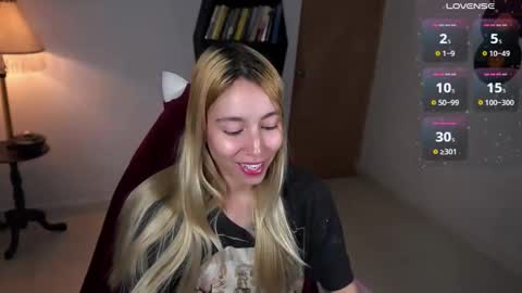 Snapshot of saucy_jenn1 chatting on 11-09-25, 10:41 I AM JENN online show from 11-09-25, 10:41