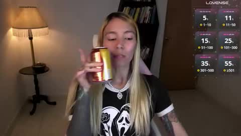 Snapshot of saucy_jenn1 chatting on 11-29-25, 02:36 I AM JENN online show from 11-29-25, 02:36