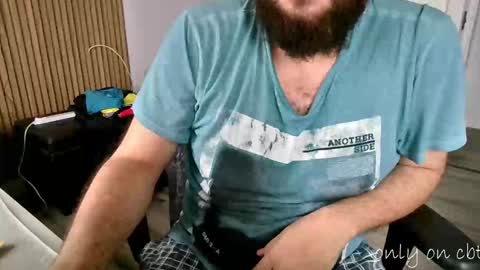 Ben online show from 12-22-24, 01:55