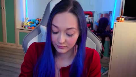 Snapshot of savage_lust_ chatting on 11-16-25, 03:45 Ariel online show from 11-16-25, 03:45