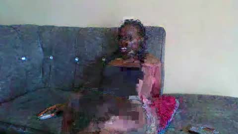 Snapshot of savagetongu3e chatting on 12-01-25, 07:57 savagetonguee online show from 12-01-25, 07:57