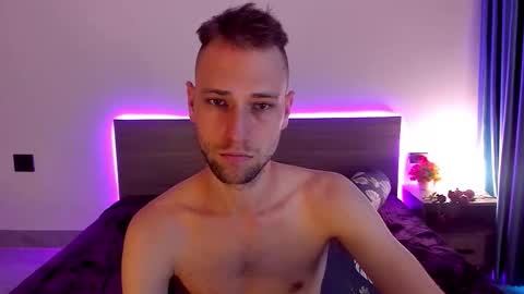 Snapshot of savak_hottie chatting on 11-09-25, 10:02 Savak Laakem online show from 11-09-25, 10:02