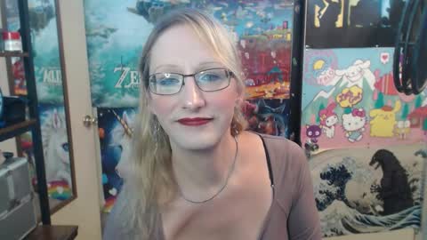 Savanah online show from 10-13-25, 02:55