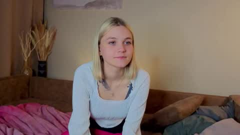 savannahshor online show from 10-22-25, 07:24