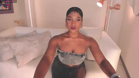 S a v a n n a h  online show from 01-29-25, 07:43