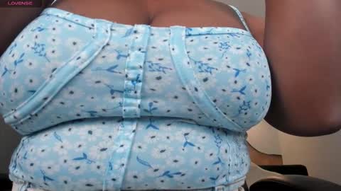 S a v a n n a h  online show from 10-03-25, 12:13