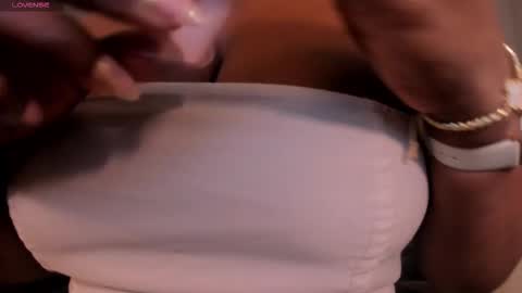 S a v a n n a h  online show from 10-08-25, 12:25