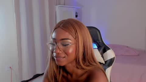 Snapshot of savannahwildee chatting on 12-03-24, 11:46 Savannahwildee online show from 12-03-24, 11:46