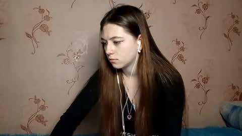 Sophie online show from 10-04-25, 07:01