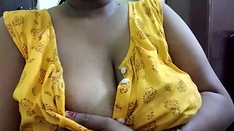 Anjali online show from 04-26-26, 03:21