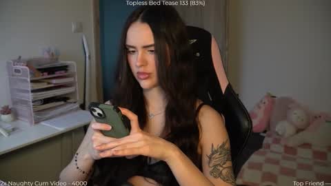 Naomi online show from 02-15-26, 03:53