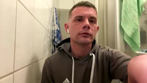 chamomile online show from 03-08-26, 02:59