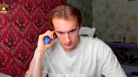 Snapshot of say_and_kiss chatting on 02-14-25, 09:43 Say and kiss online show from 02-14-25, 09:43