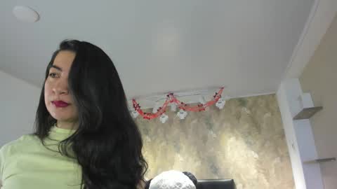 Snapshot of saya_amaretto1 chatting on 10-10-25, 07:02 Saya Amaretto  online show from 10-10-25, 07:02