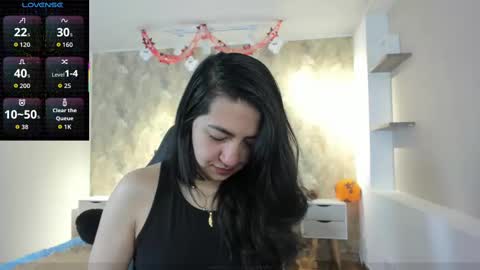 Snapshot of saya_amaretto1 chatting on 10-15-25, 08:09 Saya Amaretto  online show from 10-15-25, 08:09