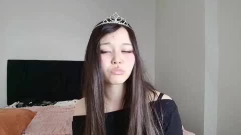 Snapshot of sayanimo chatting on 04-18-26, 07:07 Saya online show from 04-18-26, 07:07