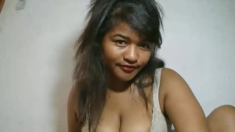 Snapshot of saylla1 chatting on 02-03-26, 06:40 saylla1 online show from 02-03-26, 06:40