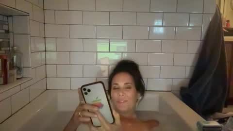 Snapshot of sayplsgdgrl chatting on 12-01-24, 04:29 Good Girls Say Please...and Thank You online show from 12-01-24, 04:29