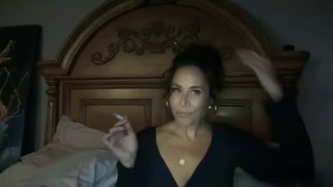 Snapshot of sayplsgdgrl chatting on 10-04-25, 05:38 Good Girls Say Please...and Thank You online show from 10-04-25, 05:38